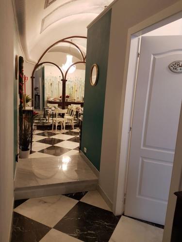 Dimora Dell'Opera – Naples, CO