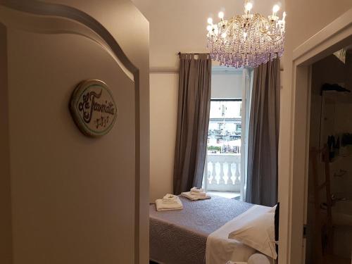 Dimora Dell'Opera – Naples, CO