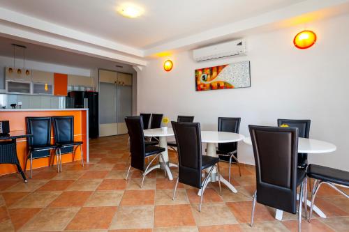 Royal Villas - image 3