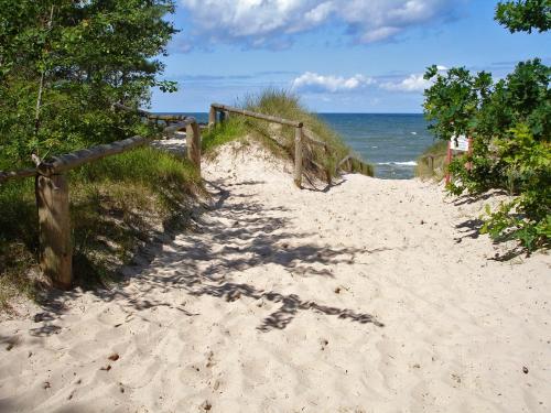 Reetdachhäuser am Bakenberg - image 11