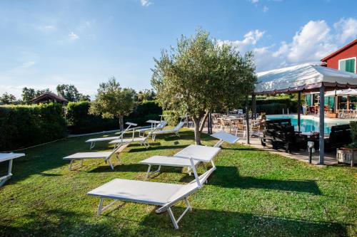 Сад, La Posta di Torrenova in Орбетелло