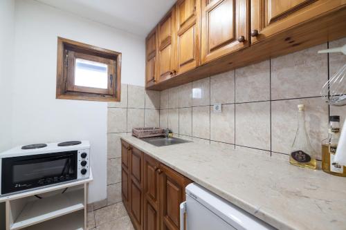 مطبخ, Cottage Vodice in Dobroselica