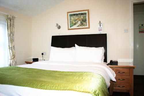 Ilfracombe House - image 9