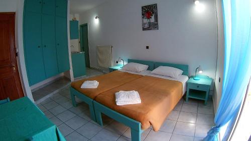 Fouli Studios & Apartments 5