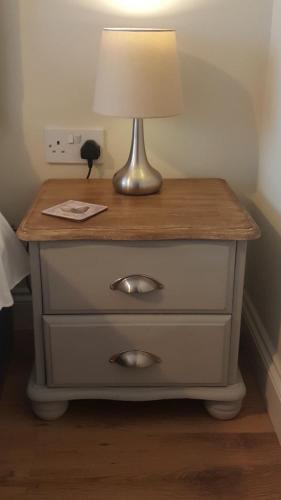 The Old Grain Store Bed & Breakfast Room Type - Queen Room - Disability Access