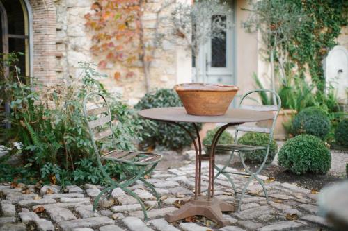 Les Rosées - image 13