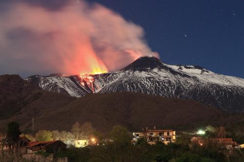 Alberto Mt Etna B&B & Holiday rentals – Zafferana, CA