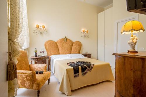 Roma Central Guest House - image 12