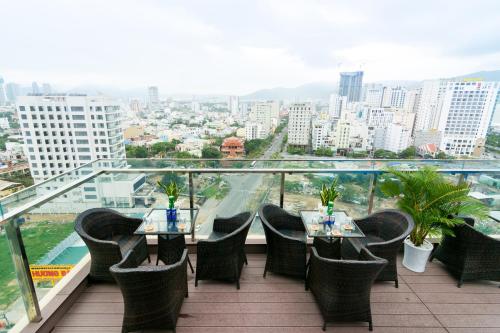 Kolam renang, Dana Marina Boutique Hotel in Da Nang