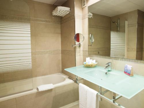 Hotel MS Maestranza Málaga - image 13
