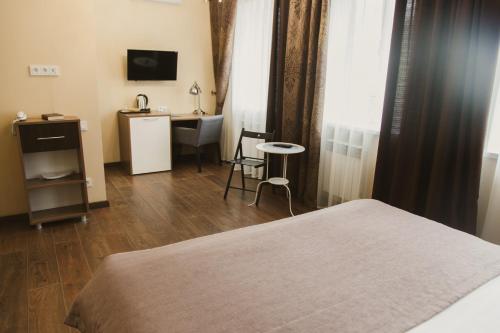 Alekses Hotel