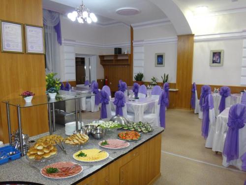 Essen und Erfrischungen, Aktobe Hotel in Aqtöbe