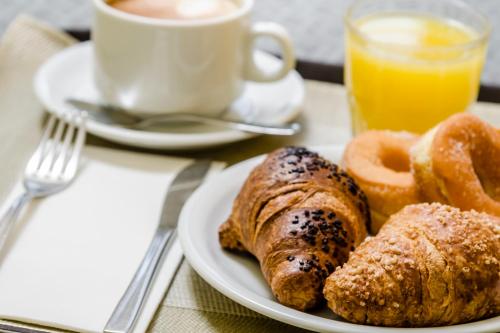 Exe Domus Aurea - image 12