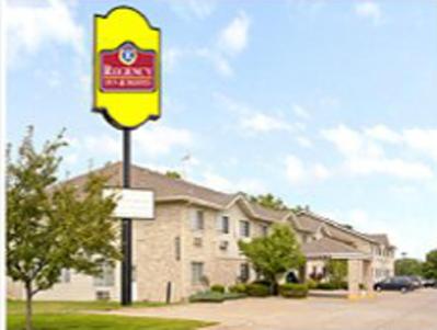 Accommodation in Anoka