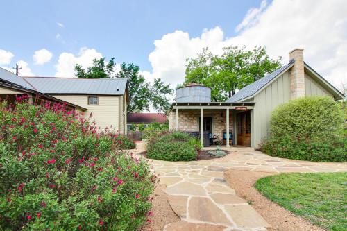 Wine Country Cottages on Main - image 8