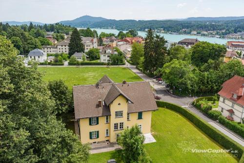 Villa Engstler - Appartments in Velden am Wörthersee, Österreich