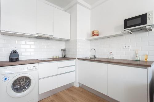 Apartment image 8