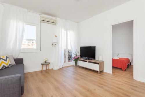 Apartment image 6