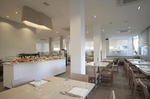 Hotel Gardenia - main image
