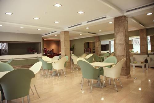 餐廳, 薩拉戈薩塞薩奧古斯塔酒店 (Cesaraugusta Hotel) in 薩拉戈薩近中心