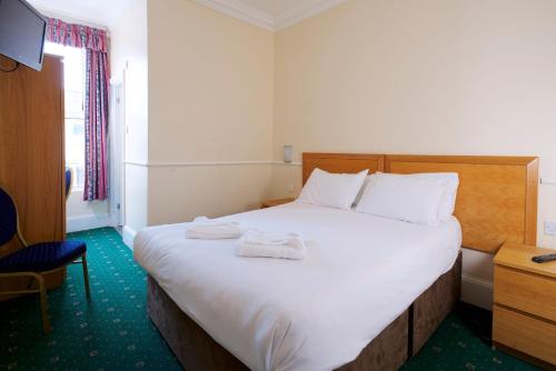 Double or twin room