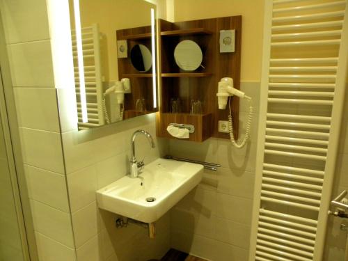Frommanns Landhotel - image 11