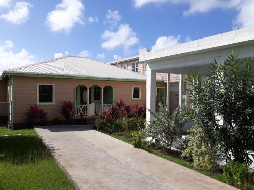 Apartment Unforgetable Gardens in Falmouth