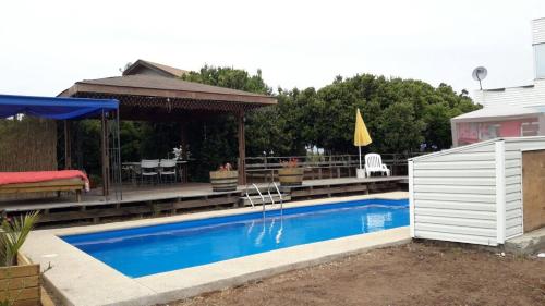 Peldbaseins, El Bucanero in Puchuncavi