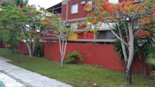 ทางเข้า, Flat Condominio Gaivotas Alcobaça BA a 100 metros do mar (Flat Condominio Gaivotas Alcobaca BA a 100 metros do mar) in อัลโกบากา