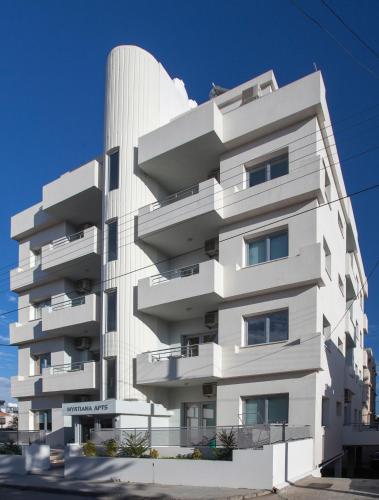 Myrtiana Apartments - image 2
