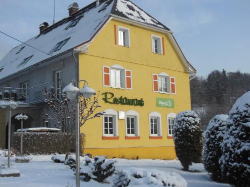 Restorāns, Chalupa Bumbálka (Chalupa Bumbalka) in Mníšek
