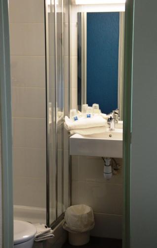 Ibis Budget Hyères - image 6