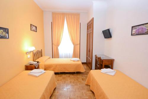 Hostal Edreira - image 8