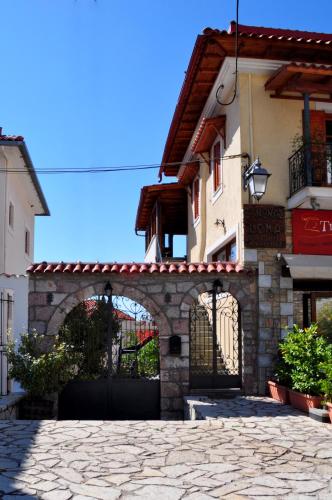  Guesthouse Doma, Pension in Arachova bei Dhístomon