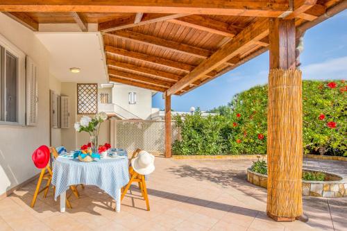  Appartamento Levante PT - MyHo Casa, Pension in Torre Canne