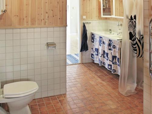 Two-Bedroom Holiday home in Stillingson 2