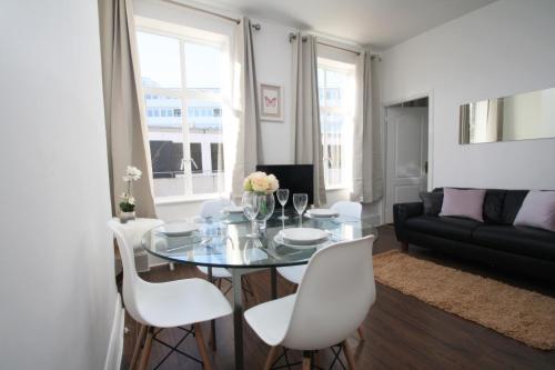 

Regents Park Central Apartments