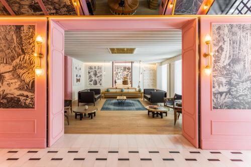 Room Mate Emir - image 8