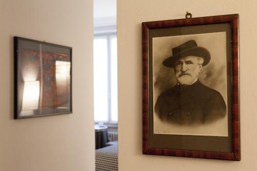 Verdi Apartments - image 2