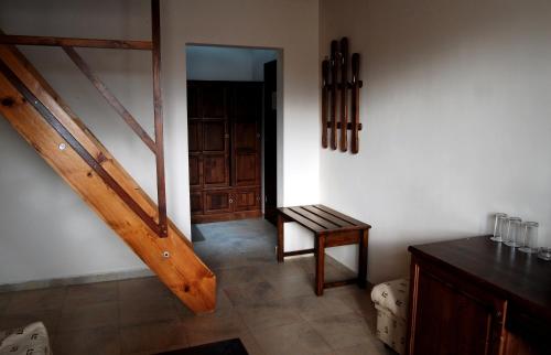 Family Room - Split Level image 8