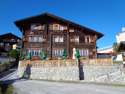  Gasthof Surselva, Pension in Brigels bei Trun