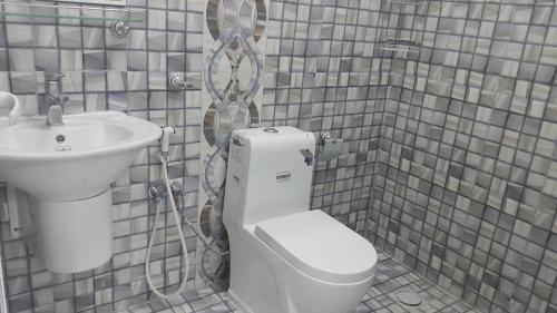 Well-appointed bathrooms