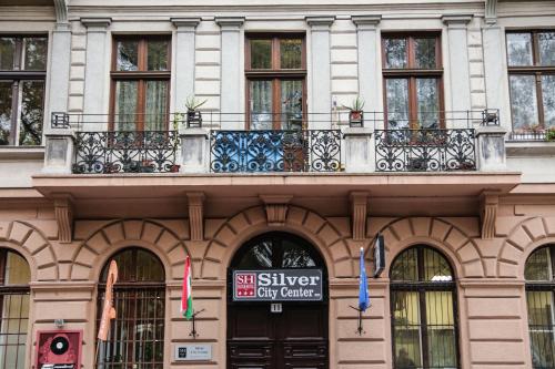 Silver Hotel Budapest City Center - image 8