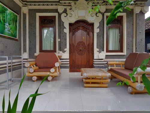 Balcony/terrace, Swan Inn in Ubud