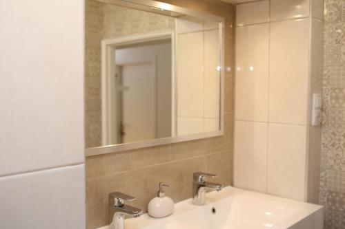 Guesthouse Kod Keme - image 21