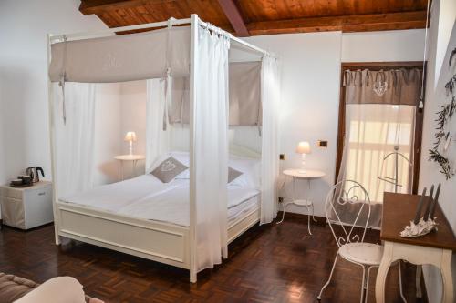 Villa degli Olivi Relais Room Type - Superior Quadruple Room