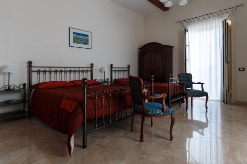 Family Room with Sea View image 10