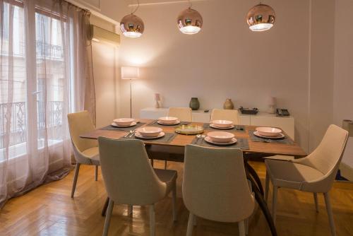 Capricorn - Luxurious apartment in Kolonaki - main image