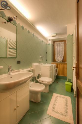 Appartamenti Lo Scoiattolo - Noce e Nocciola Appartamenti Lo Scoiattolo - Noce e Nocciola