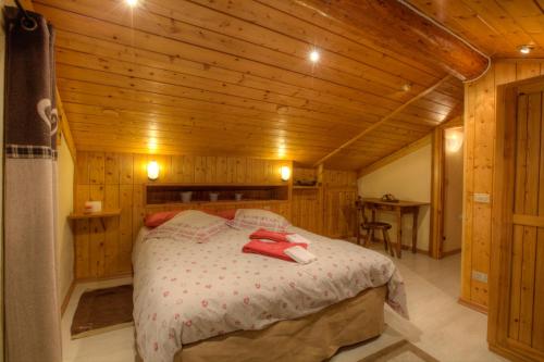 Appartamenti Lo Scoiattolo - Noce e Nocciola Appartamenti Lo Scoiattolo - Noce e Nocciola